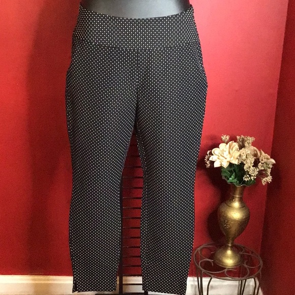 NWT CABI DOT TROUSER SIZE 6 - Picture 1 of 5